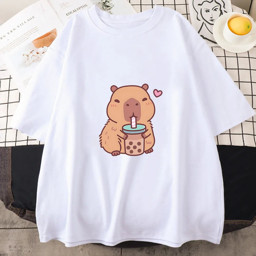 Capybara Loves Drinking Bubble Tea T-shirt 100% Cotton Summer Clothes Casual Women/Men Kawaii Tshirt Cute Girls Shirts Fashion